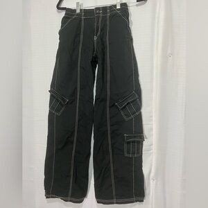 BDG Urban Outfitters Y2K Black Cargo Pants size 0